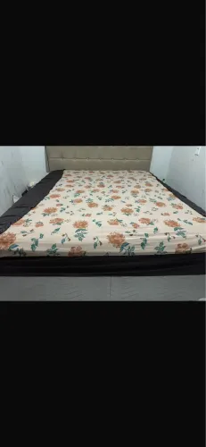 Cama a venda 