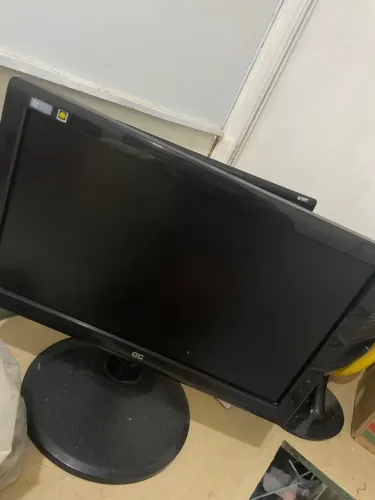 Monitor AOC