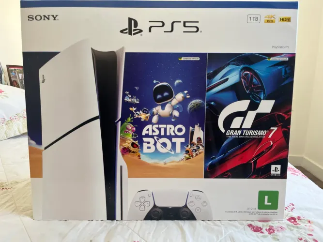 PlayStation 5 1 TB 4 K 120 HDR