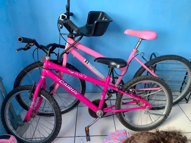 Duas bicicletas para vender