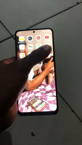 Vendo celular Note 12 semi novo 