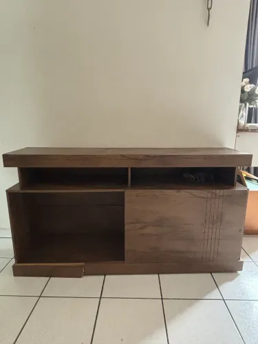 RACK COM PAINEL PARA TV
