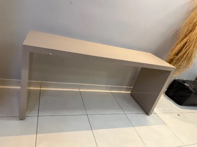 Mesa aparador de laca