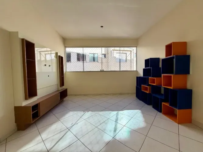 APARTAMENTO RESIDENCIAL em BELO HORIZONTE - MG, MANACÁS
