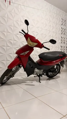 Biz ES 125 Ano 2010