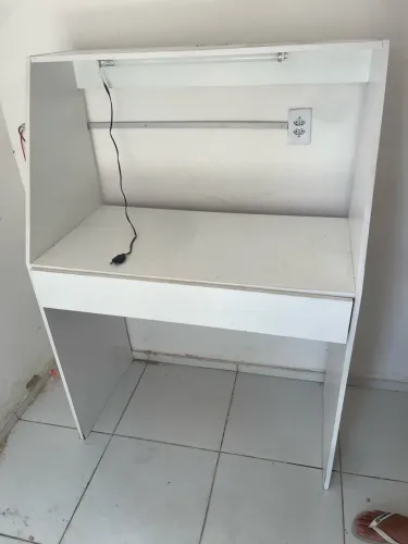 Vende-se bancada com luz de led