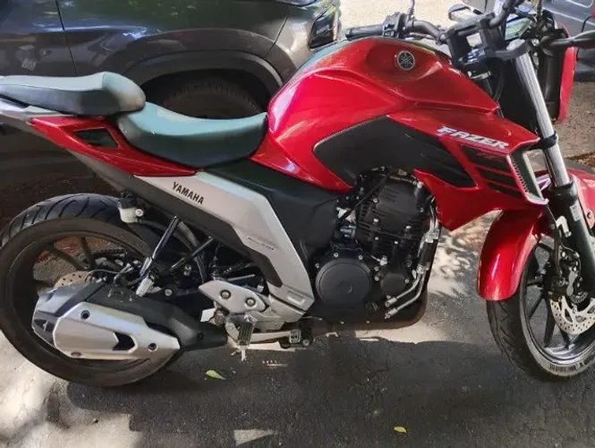 Yamaha/Fazer 250 único dono