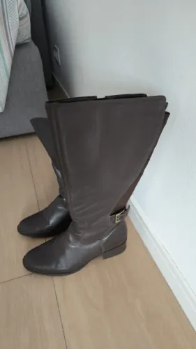 Bota feminina couro sintético 37