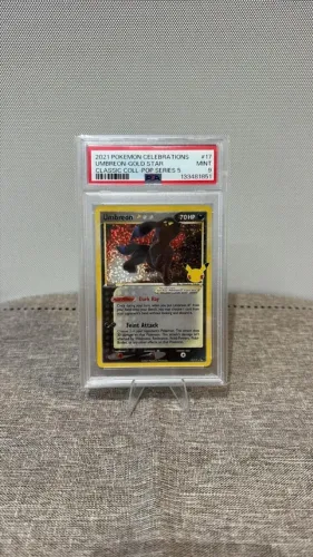 Carta graduada PSA 9 Umbreon Celebrações