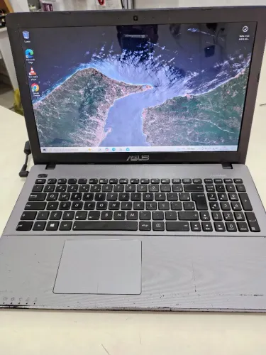 Notebook Asus Quad Core 6 GB RAM 120 GB SSD Tela 15.6 Polegadas 