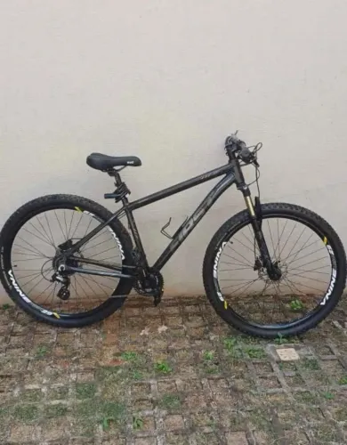 Bicicleta Mountain Bike First Aro 29 (24v Cassete) - Nova, Usada 1 Vez! (Com Nota Fiscal)