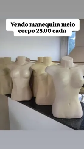 Manequim meio corpo