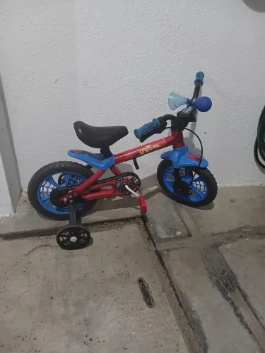 Bicicleta aro 12