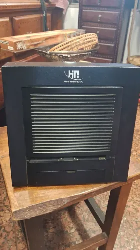 impressora fotográfica da marca HiTi, especificamente o modelo 631PL.