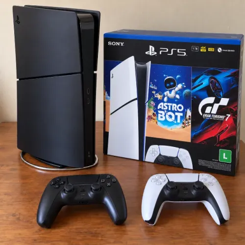 Playstation 5 Slim - 2 Ctrl Pé de Metal - Black Edition - Garantia até Julho de 2027