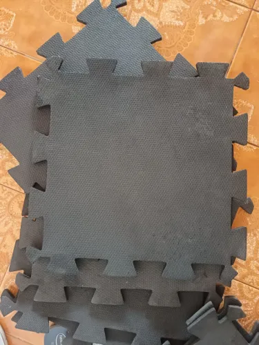 Tatame 50×50 10mm - Seminovo (Preto)