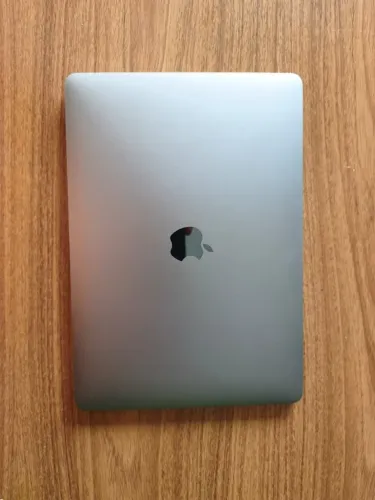 MacBook Pro 14 Retina 2017 - Intel Core i5 - 8GB RAM