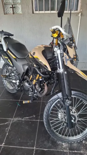 Vende-se lander 