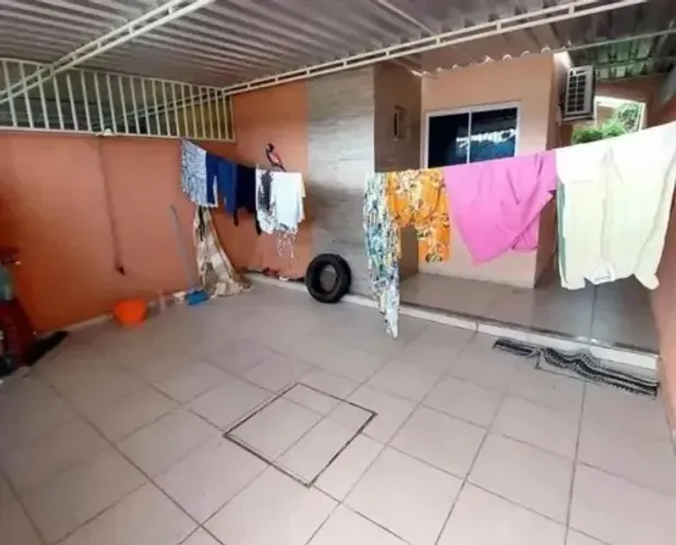 Linda casa no outeiro 