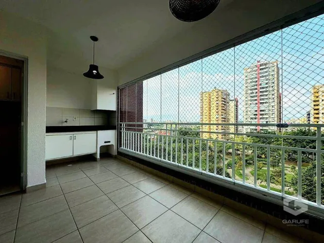 Apartamento com 2 dormitórios para alugar, 70 m² por R$ 5.500,00/mês - Jardim Aquarius - S