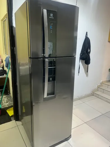 Geladeira Electrolux Frost free