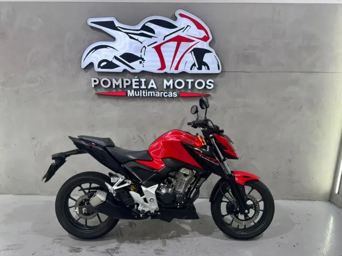 Honda Cb 300F Twister 2024