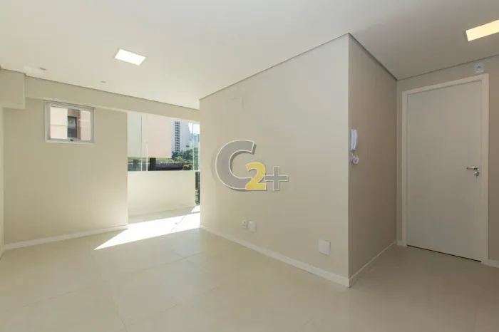 Apartamento à venda em Pinheiros, 49m², 2 quartos e 1 vaga de garagem