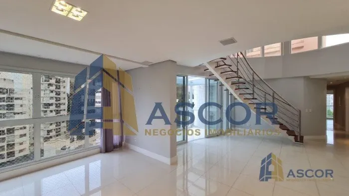 Cobertura Duplex Exclusiva na Av. Trompowsky - 324 m² Privativos, Piscina e 5 Vagas