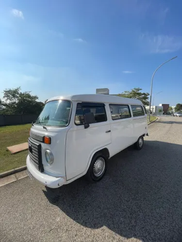 Volkswagen Kombi Standard 1.4 MI Total Flex 8V 2011
