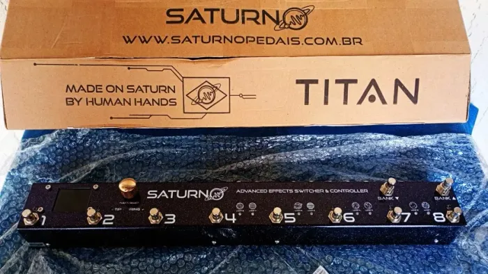 Controladora Midi Saturno Titan MKII MIDI Controller) NOVA NA CAIXA