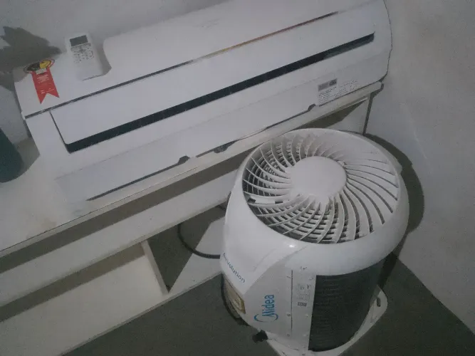 Vendo ar condicionado 12000 btus inverter com garantia e instalação