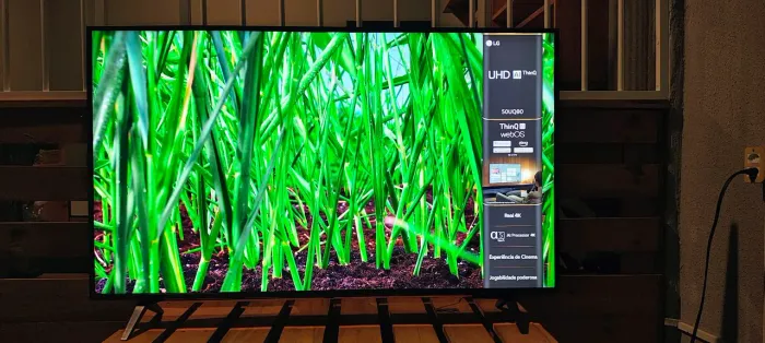 Smart TV LG 50" 4K UHD - Modelo 50UQ8050 (Excelente Estado)