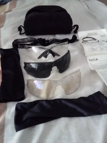 OCULOS TACTICAL BOLLÉ (USA) + BALACLAVA SNAKE BÉLICA