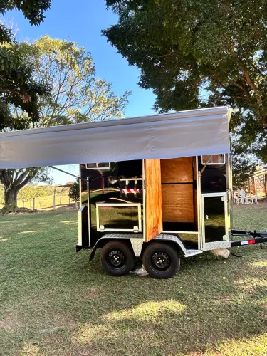 Trailer