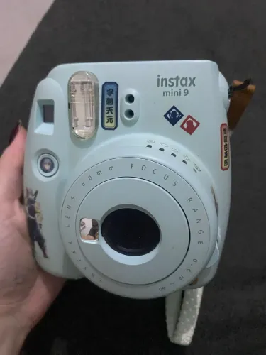 Câmera Polaroid instax mini