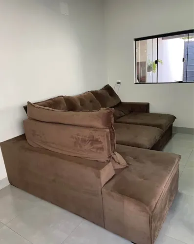 Vendo sofá retrátil reclinável 
