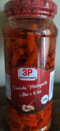 Pimenta Malagueta no alho e óleo