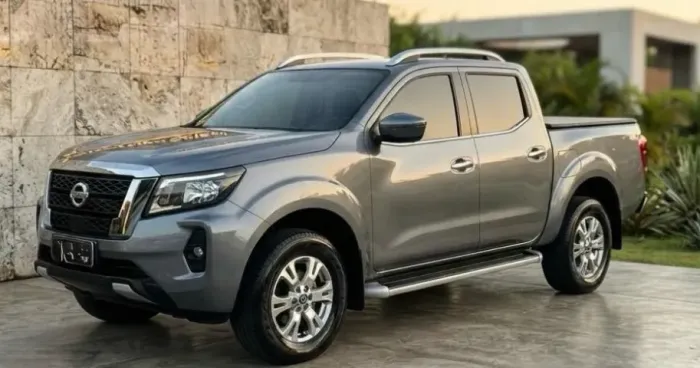 Nissan Frontier XE CD 4X4 2.3 Bi-TB Diesel Aut. 2024