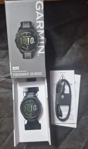 Garmin forerunner 165 music NOVO até 6 vezes sem juros