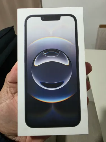 iPhone 16e 128GB, Black, lacrado.