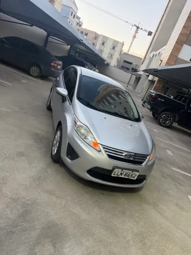 Ford Fiesta Sedan SE 1.6 16V Flex 4P 2011