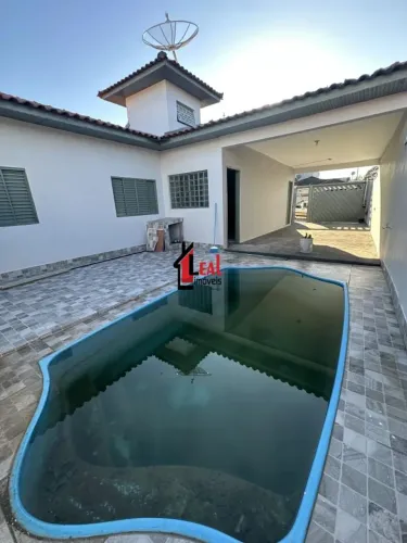 Casa para Locação em Presidente Prudente, ITAPUÃ, 2 dormitórios, 1 suíte, 3 banheiros, 2 v