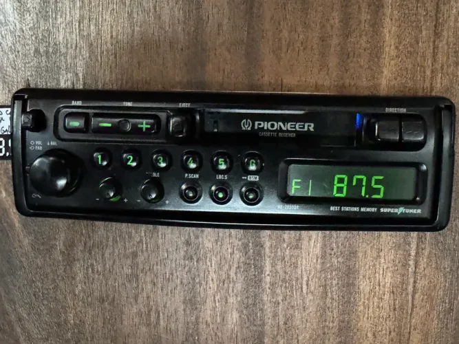 Toca fita rádio Bluetooth de gaveta pioneer ke-2850qr na promoção 
