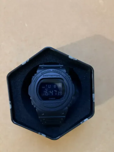 G-Shock DW-5700 / G-5600 Series (All Black / Black Out)
