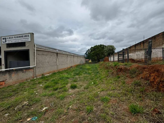Terreno à venda, 840 m² por R$ 640.000,00 - Vila Progresso - Itapetininga/SP