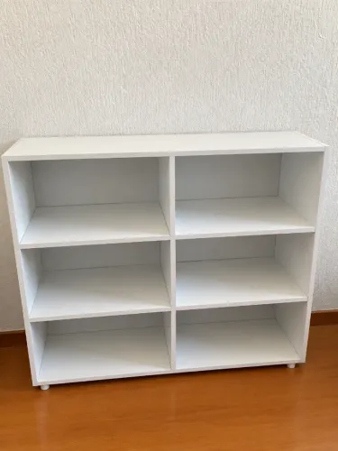 Estante / Nicho para livros e brinquedos