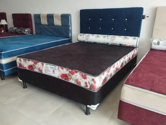 Cama casal nova, de loja com preço barato 