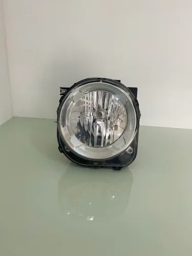 Farol Renegade 2017 lado esquerdo 