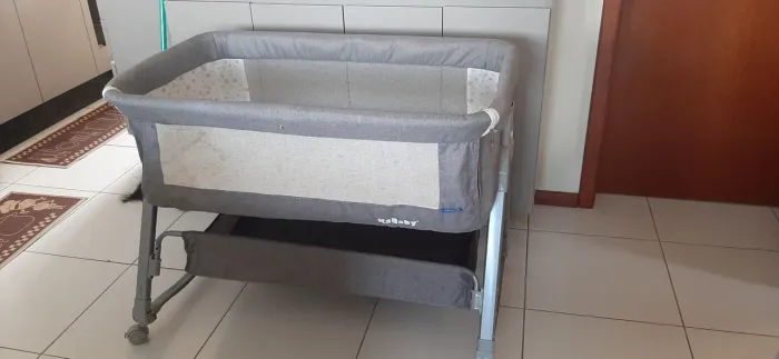 Berço retrátil