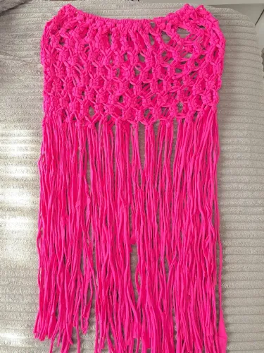 Saída de macramê pink